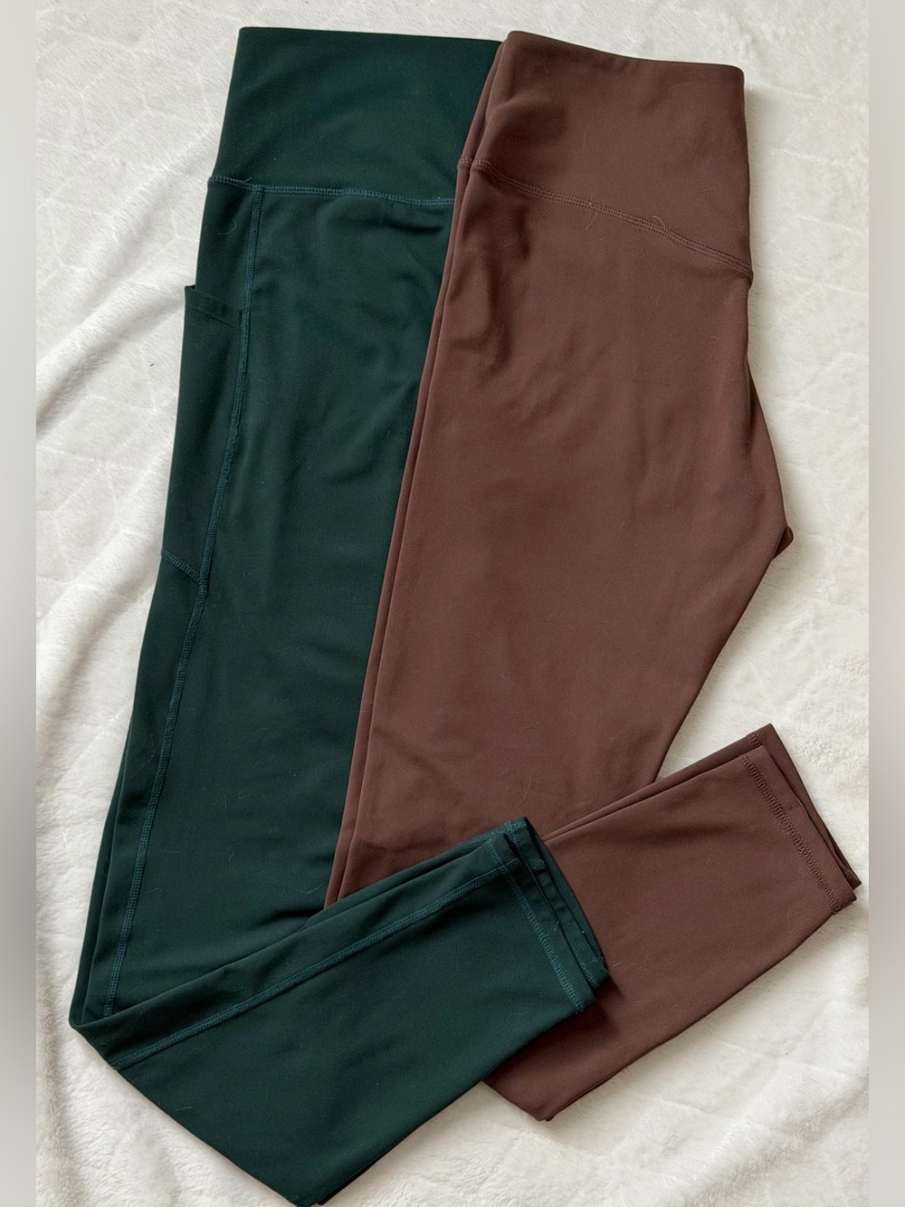 High-Rise Women's Jeggings in Forest Green & Chocolate Brown